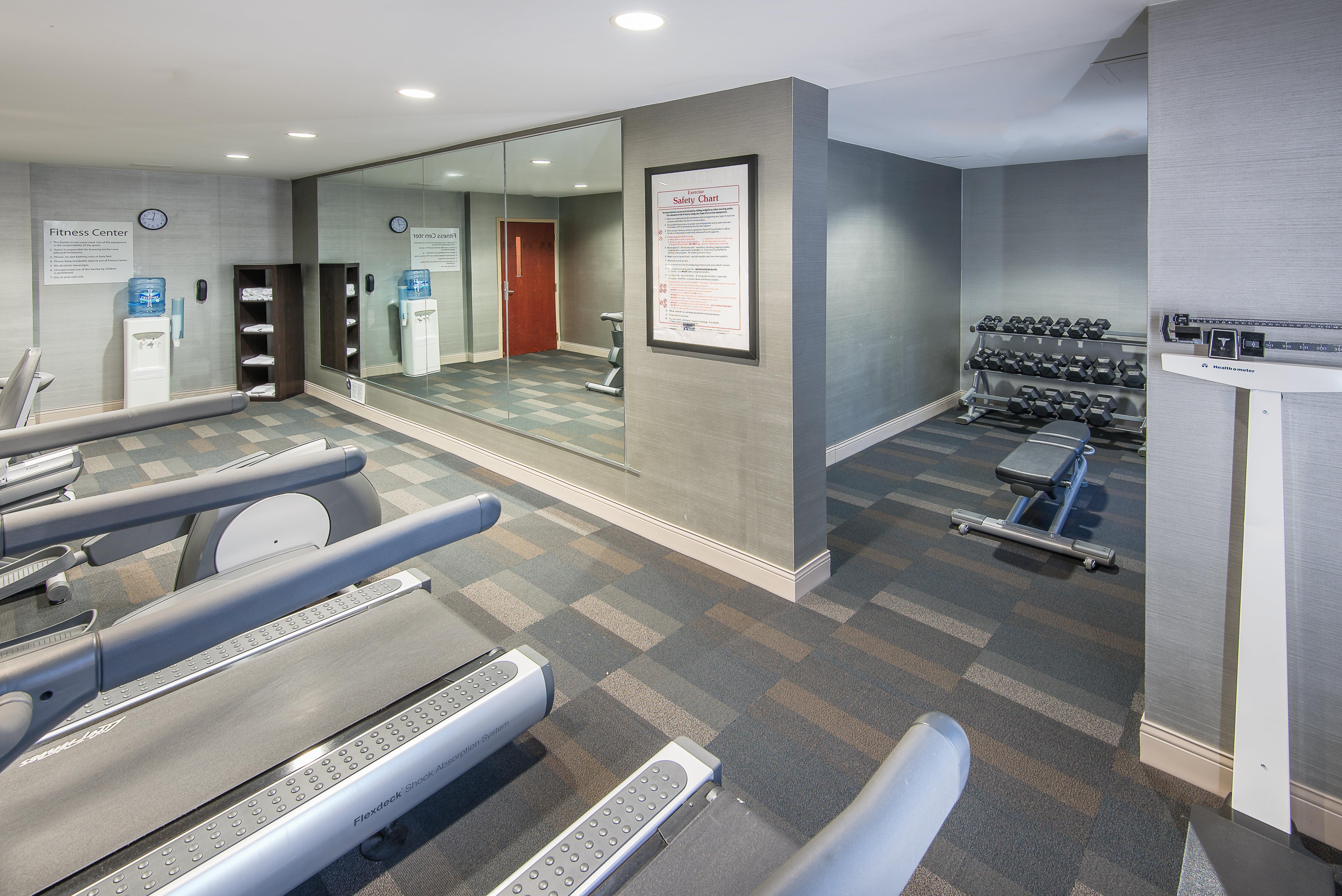 Holiday Inn Express & Suites Philadelphia - Mt Laurel By Ihg Mount Laurel Luaran gambar