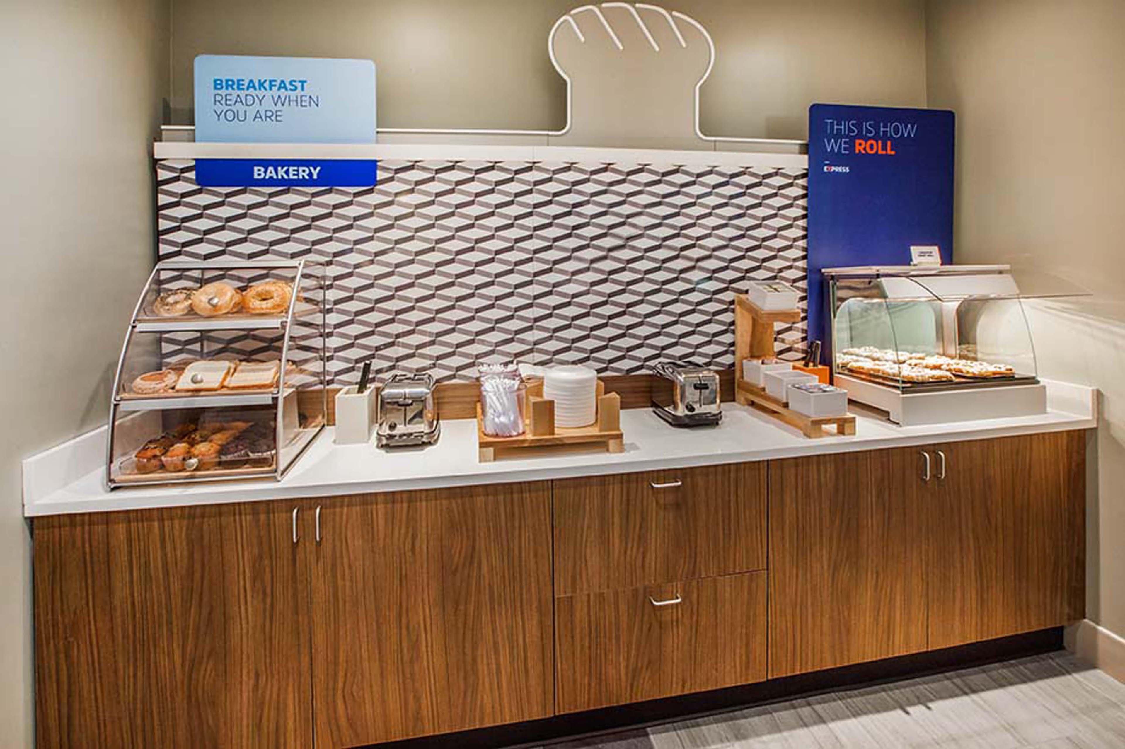 Holiday Inn Express & Suites Philadelphia - Mt Laurel By Ihg Mount Laurel Luaran gambar