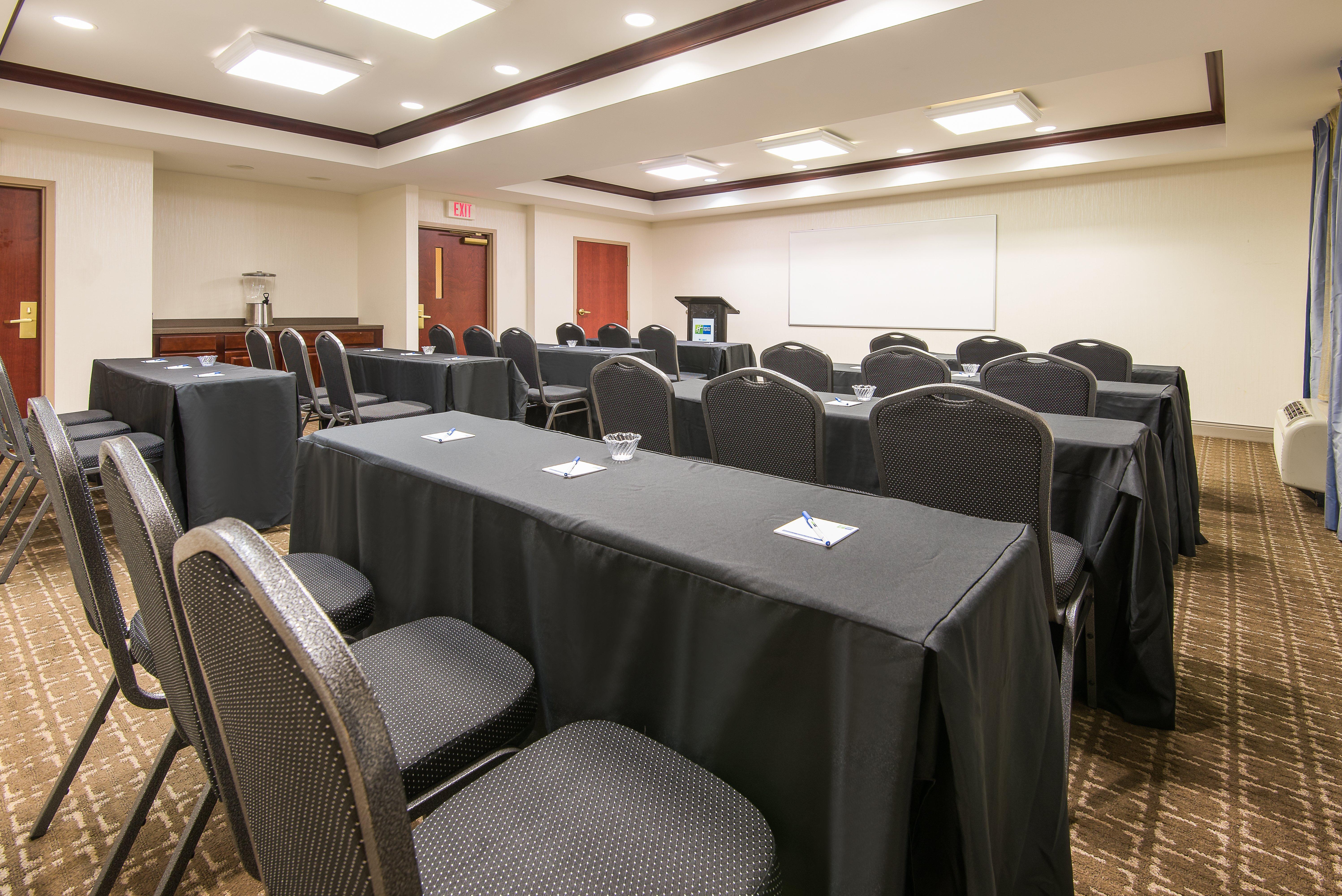Holiday Inn Express & Suites Philadelphia - Mt Laurel By Ihg Mount Laurel Luaran gambar