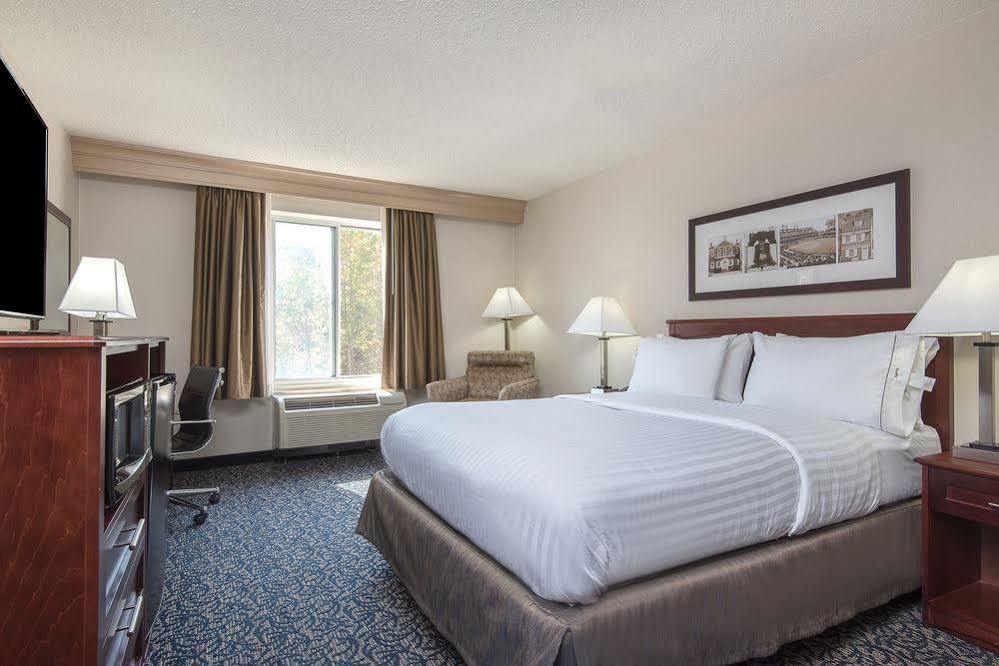 Holiday Inn Express & Suites Philadelphia - Mt Laurel By Ihg Mount Laurel Luaran gambar